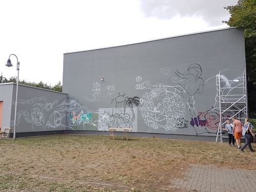 graffiti_turnhalle_02_20180828.jpg graffiti_turnhalle_02_20180828.jpg